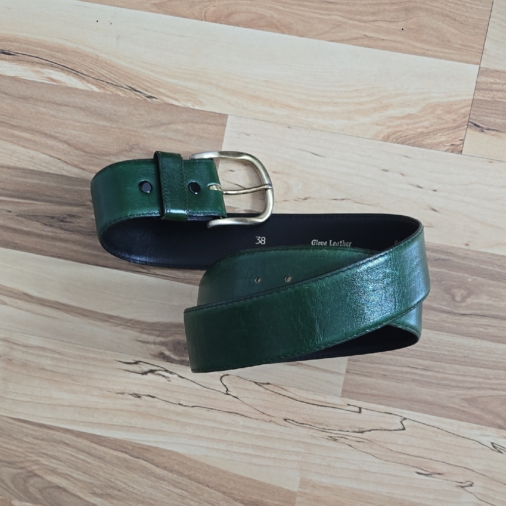 VTG Classic Leather Belt Olive Green W/Polished Metal Buckle